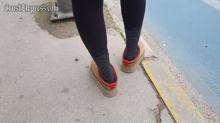 Candid Snail Crush 3