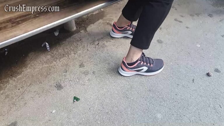 Candid Snail Crush 9